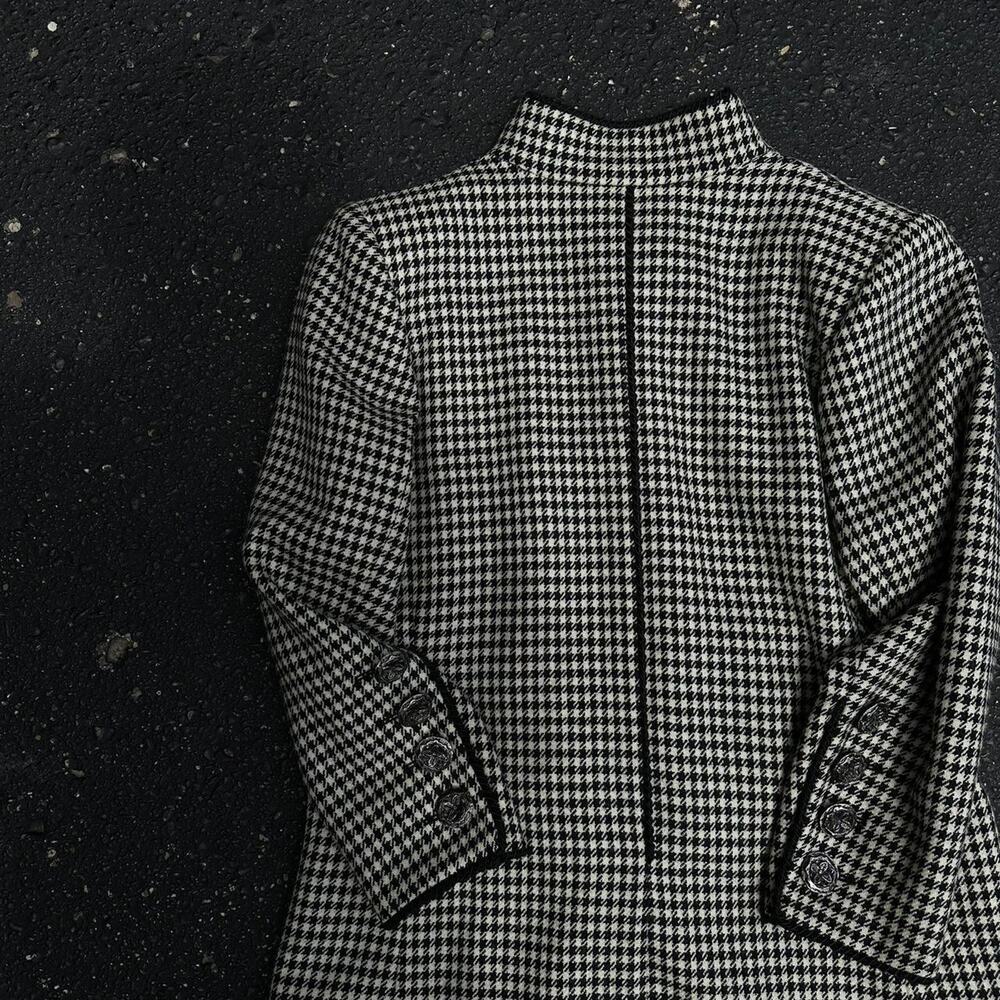 Yves Saint Laurent Black and White Houndstooth Blazer & Skirt Set - Picture 3 of 8